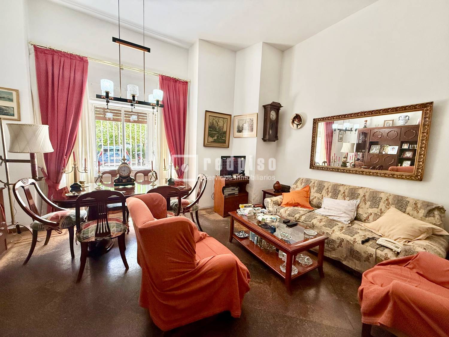 Salón