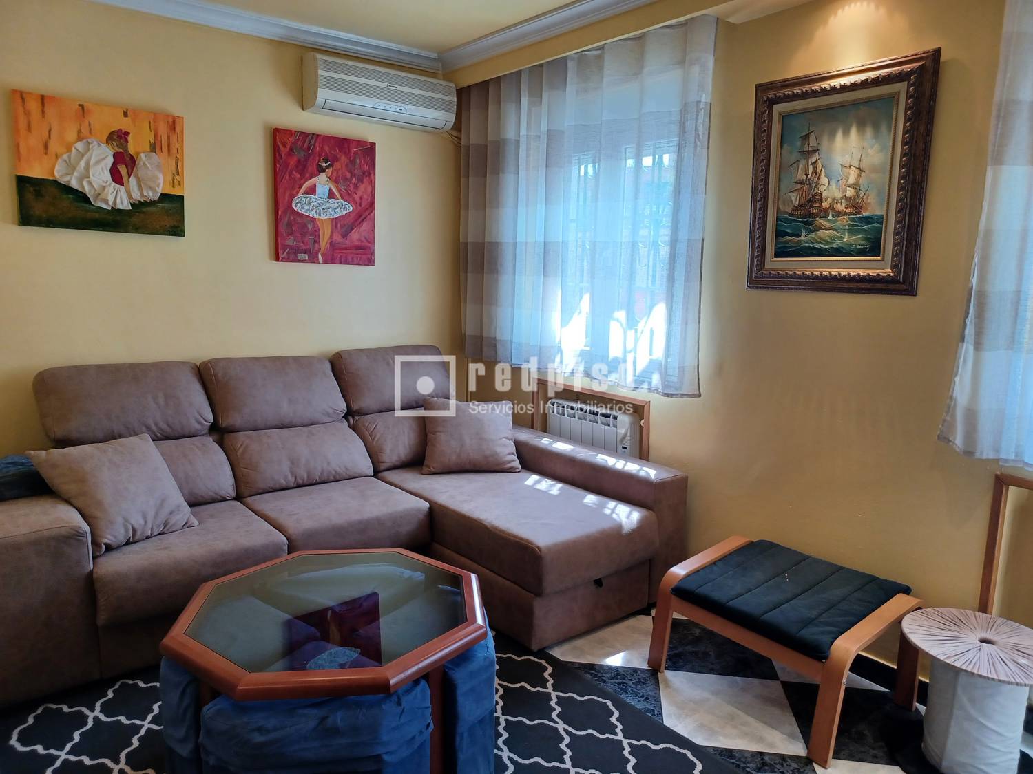 Salón