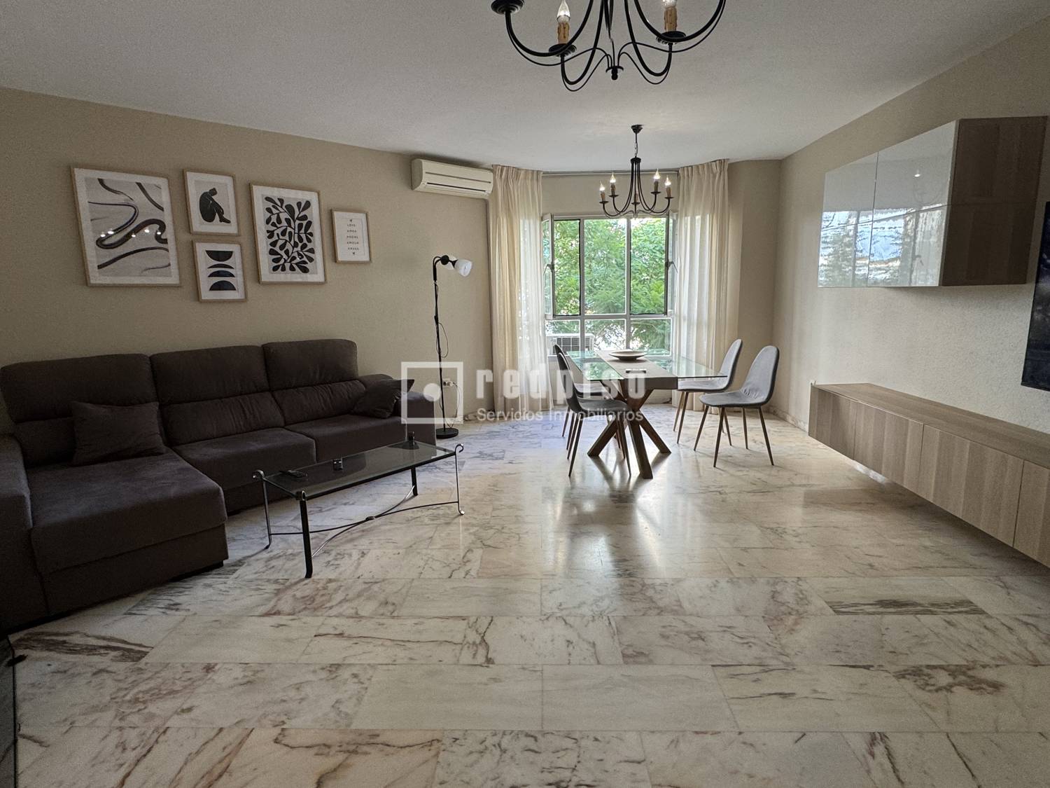 Salón