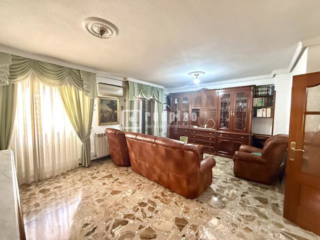 Salón